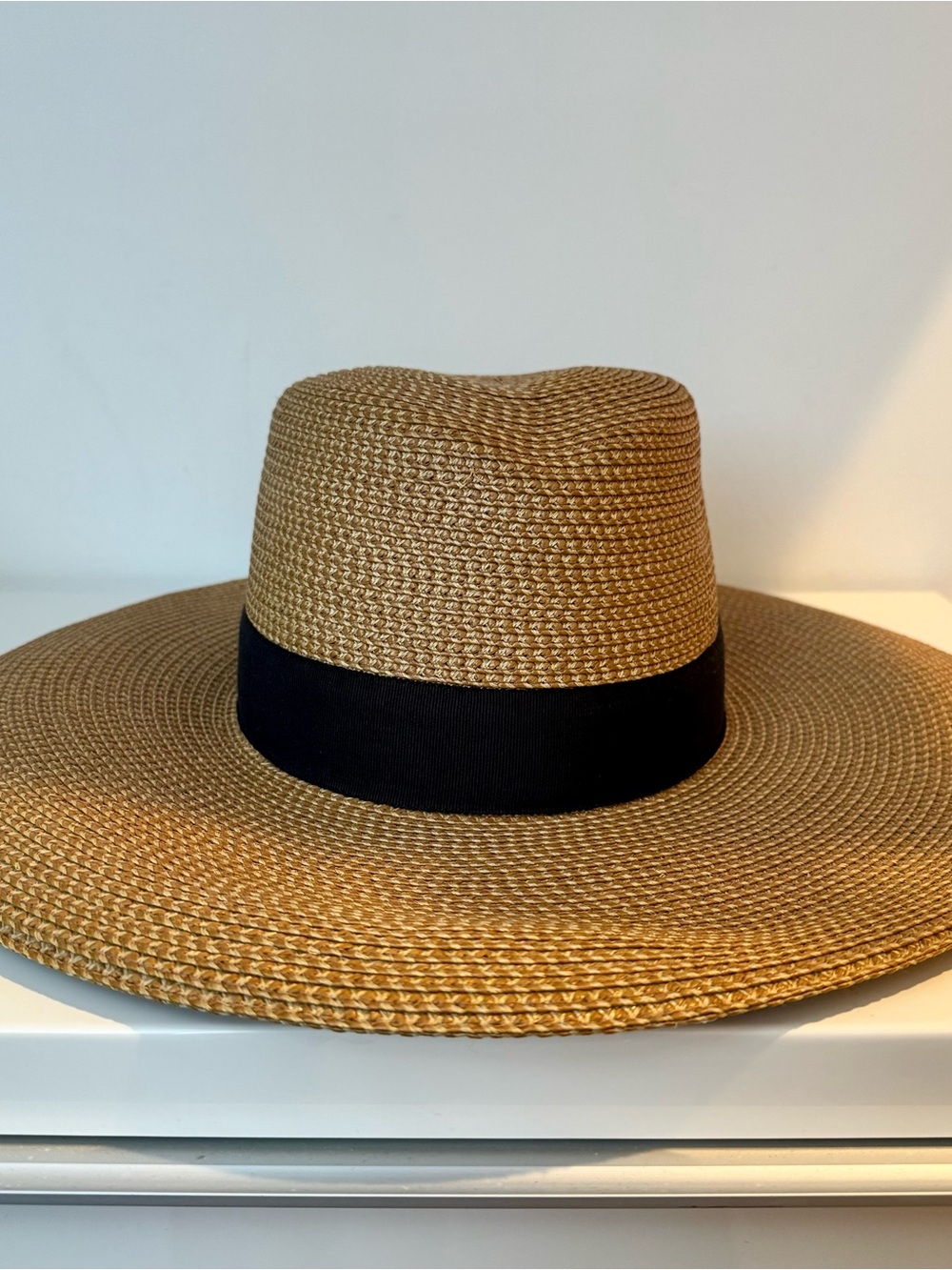 NWT Eric Javits Daphne Hat in Natural Black - Picture 10 of 12